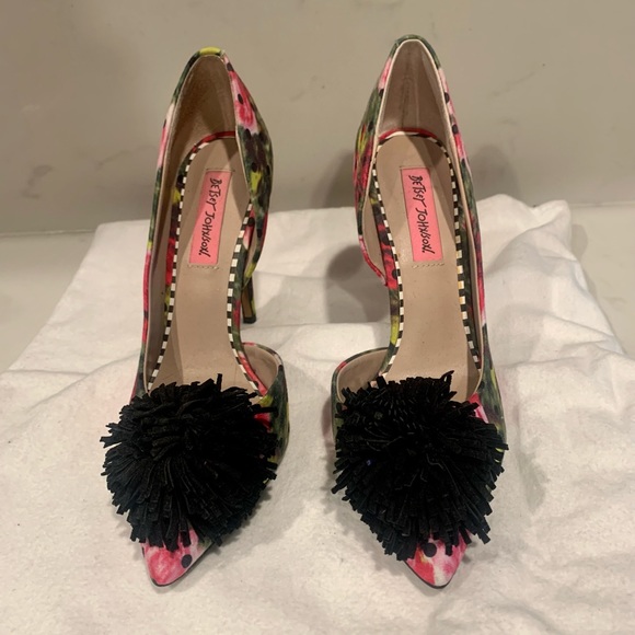 Betsey Johnson Floral Pom Pom Heels - Picture 2 of 3